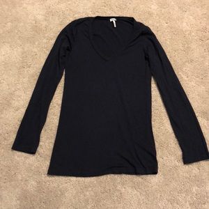 Splendid Navy Long Sleeve V neck shirt